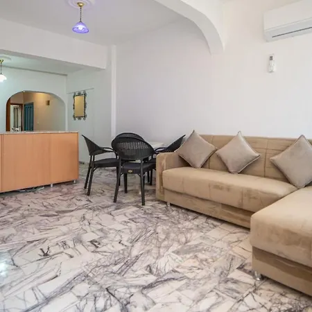 아파트 Cozy Flat With Balcony 1 Min To Beach In 페티예