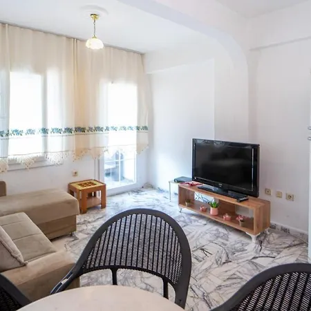 Cozy Flat With Balcony 1 Min To Beach In 아파트 페티예